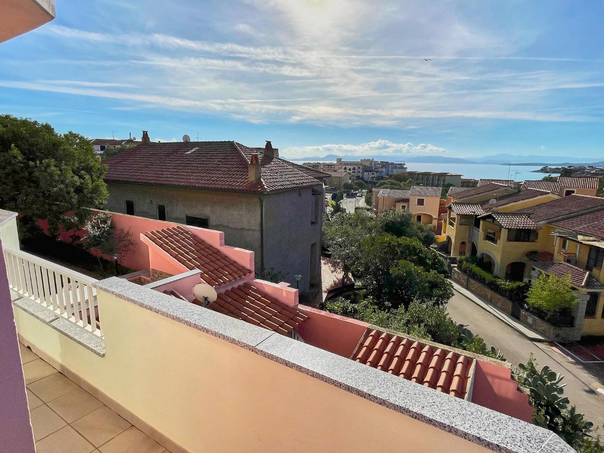 Apartmán Tramontana Vista Mare 300M Dalla Spiaggia Golfo Aranci Exteriér fotografie