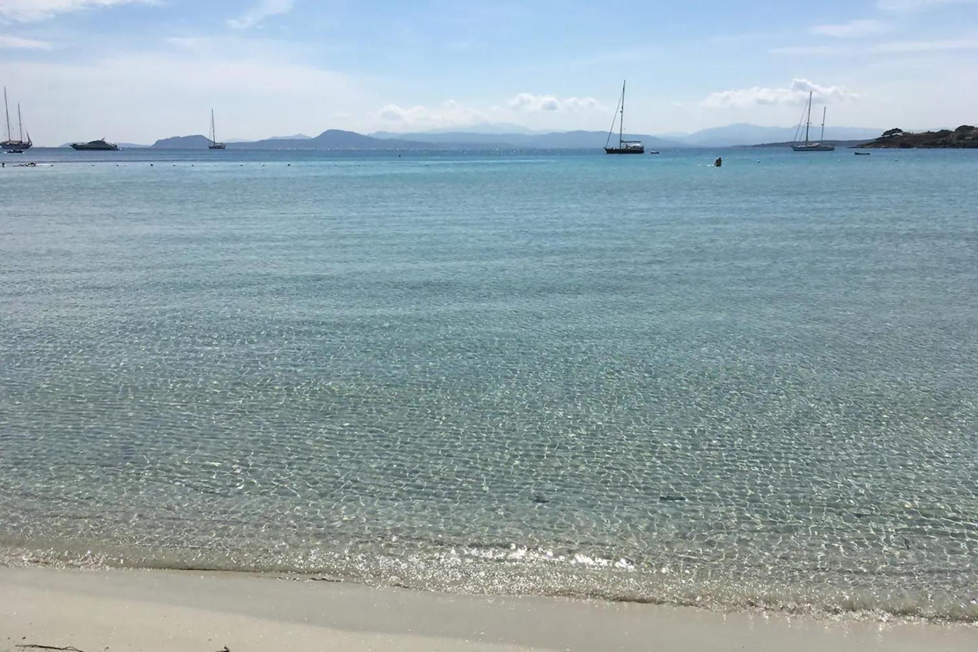 Apartmán Tramontana Vista Mare 300M Dalla Spiaggia Golfo Aranci Exteriér fotografie